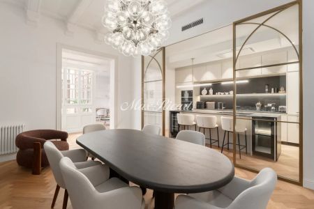 Espectacular propiedad reformada en Eixample - Foto 3