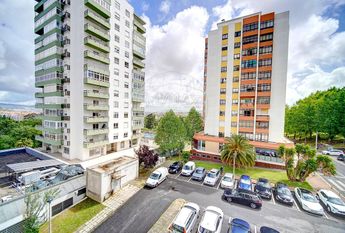 Apartamento T3 em Lisboa