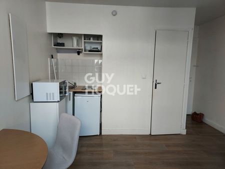 Location Appartement 1 pièce 17m² - Photo 2