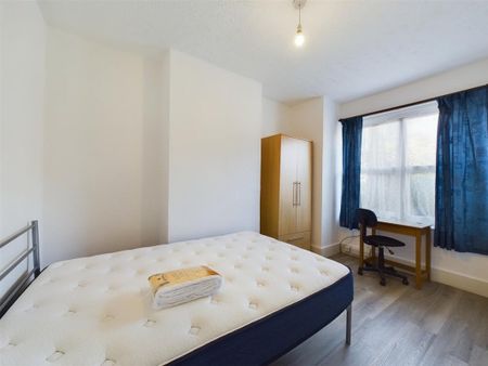 Totland Road, Brighton, East Sussex - Photo 3