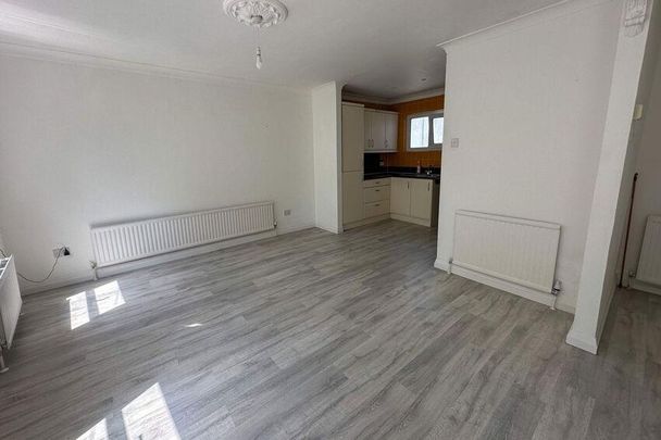 Kents Lane, Torquay - Photo 1