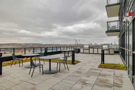 For Lease - 405 Dundas St Street Unit# 311, Oakville, Ontario - Photo 2