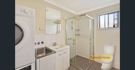 Immaculate cabin in Top location - Photo 2