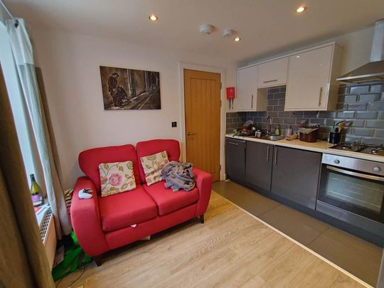 1 bedroom flat to rent - Photo 1