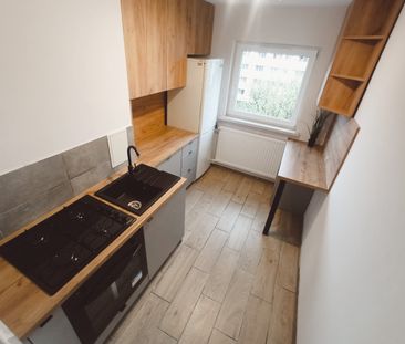 3 pokojowe mieszkanie w Rudzie Śląskiej ul. Joanny 7/14 - Zdjęcie 3