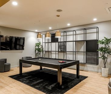 3405 Boul. Le Carrefour, Laval, QC - Photo 6