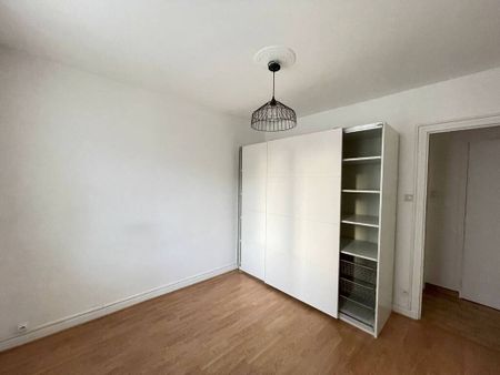 Location Appartement 2 pièces 41m² ST MARTIN D HERES 38400 - Photo 3