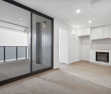 Brand New 2-Bedroom Apartment with Rooftop Pool and Stunning Views ... - Photo 6