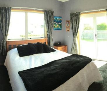 8 Vogel Street, Fitzroy, New Plymouth - Photo 4