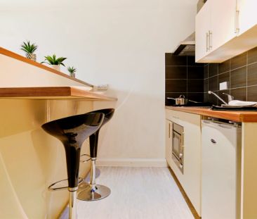 Platinum Balcony Studio - Photo 6