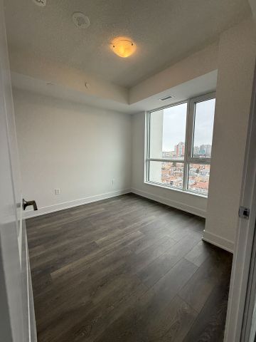 For Lease - 204 Burnhamthorpe Road Unit# 1405, Mississauga, Ontario - Photo 4