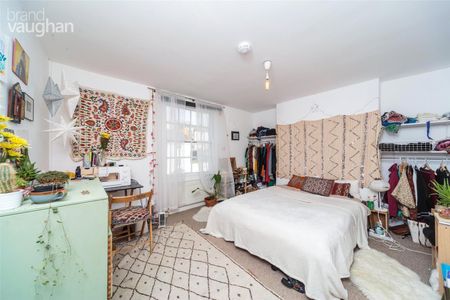 5 bedroom terraced house to rent - Photo 5