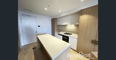 Spacious & Modern Living in The Heart of Box Hill! - Photo 4