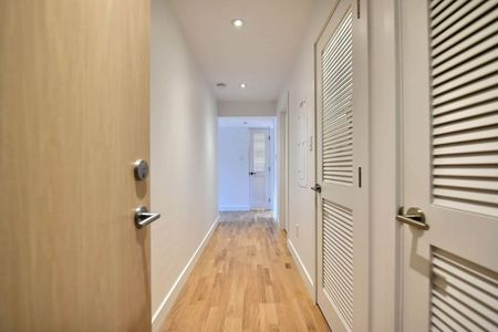 3195 Van Horne - Photo 3