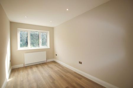 2 bedroom flat share to rent - Photo 4