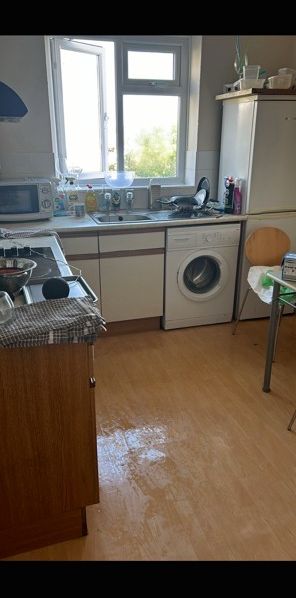 1 Bed Flat, Stanford Road, BN1 - Photo 1