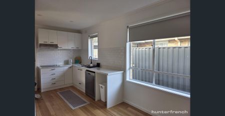 NEWLY RENOVATED AND CLOSE TO STATION - Photo 5
