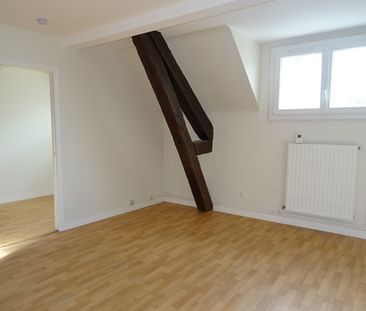 Location Appartement 2 pièces 42m² ORLEANS 45000 - Photo 1