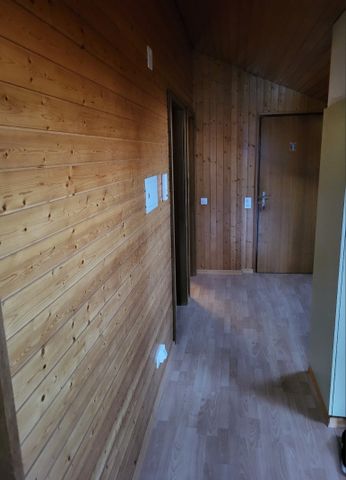 Wohnen im Chaletstil? Charmante Dachwohnung. - Foto 5