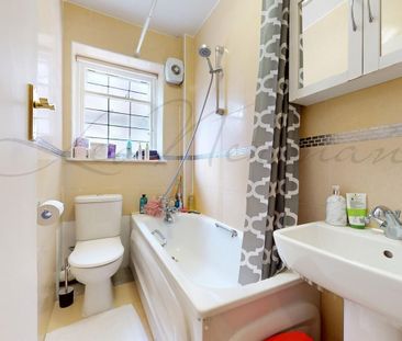 Prince Albert Road, St John's Wood, NW8 - Photo 2