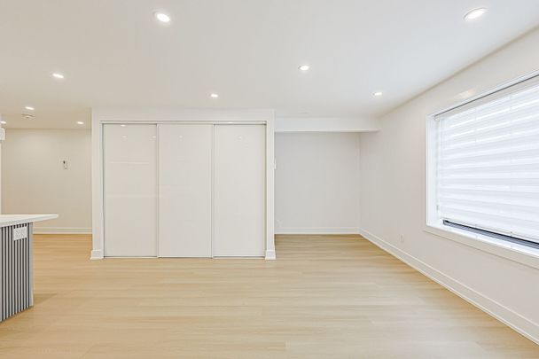 For Lease - 999 Eglington Avenue, Toronto, Ontario - Photo 1