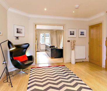 Woodham Gate, Woking, Surrey, GU21 - Photo 4