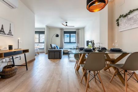 Calle Martínez de la Rosa, Málaga, Andalusia 29010 - Photo 2