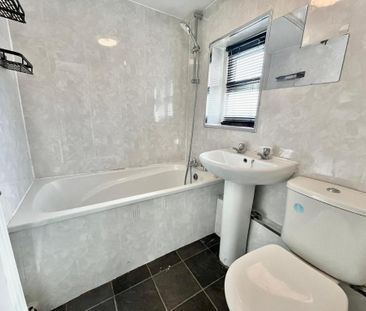 4 bedroom maisonette to rent - Photo 6