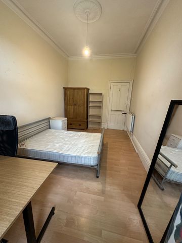 3 Bed Flat, Gibson Street, G12 - Photo 5