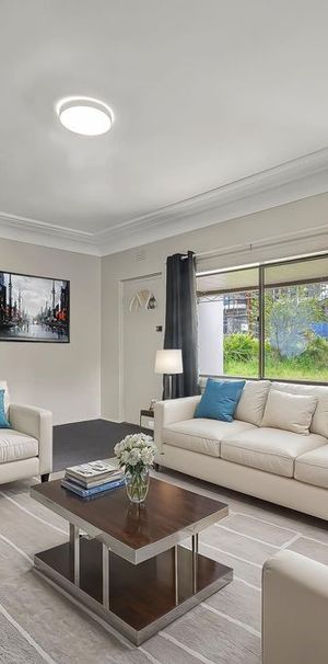 Good Size Family Home In A Prime Location - Photo 1