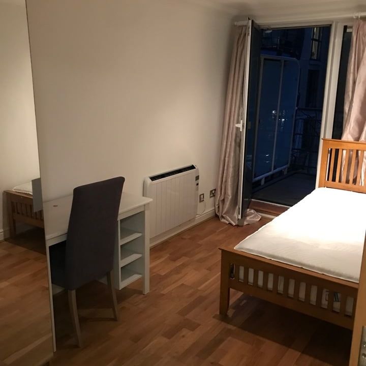 Room in a Shared Flat, Delany House, SE10 - Photo 1