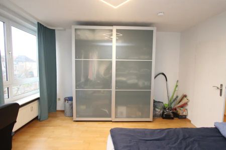 Großzügig geschnittene 2-Zimmer-Wohnung in Kassels Zentrum mit Blick ins Grüne - Photo 5