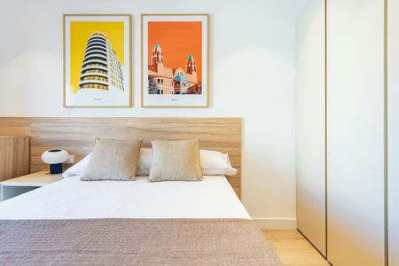 Carrer dels Sants Just i Pastor, Valencia, Valencian Community 46021 - Photo 3