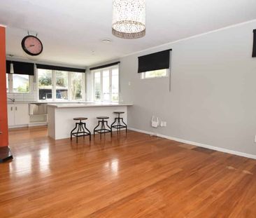 3 bedroom home - Photo 1