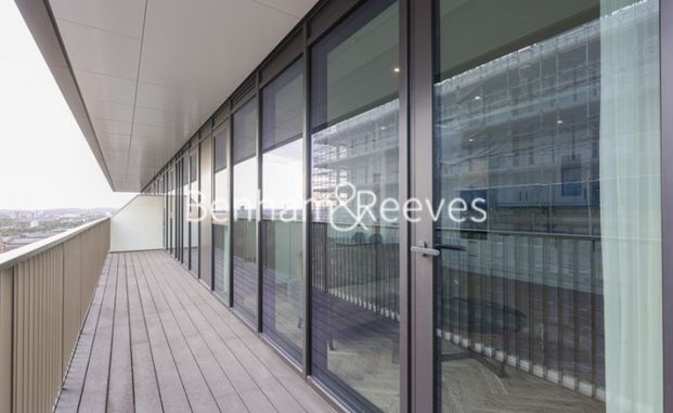 2 Bedroom flat to rent in Merino Gardens, London Dock, E1W - Photo 1