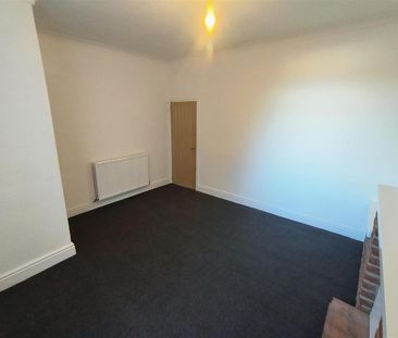 2 bedroom property to rent - Photo 3