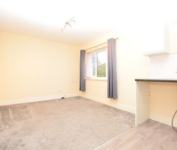 Tollgate Court, Sheffield, S3 9BD - Photo 4