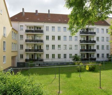 Individuell geschnittene 3-Raum-Wohnung mit Balkon - Photo 2