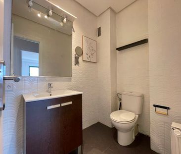 Apartamento de 4 dormitorios sin amueblar, terraza, parking y ascen... - Photo 6