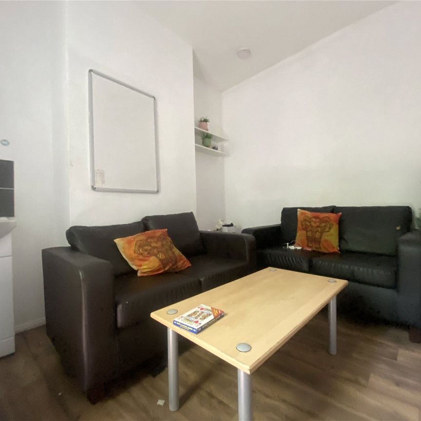 5 bedroom house to rent - Photo 1