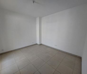 location Appartement T3 DE 59.35m² À ISTRES - Photo 4