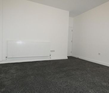 2 bedroom property to rent - Photo 2