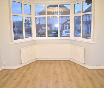 Litchfield Avenue, Morden, SM4 - Photo 3