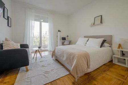 Paseo de la Castellana, Madrid, Community of Madrid 28046 - Photo 3