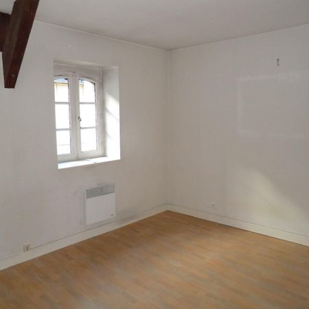 Location Appartement 2 pièces 56m² BRIVE LA GAILLARDE 19100 - Photo 4