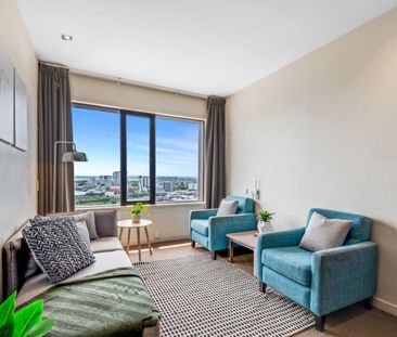 Fully Furnished, 2 Double bedrooms *carpark not included* - Photo 2