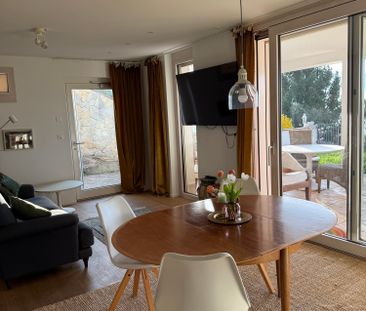 Moderne 1.5-Zimmer-Terrassenwohnung in Rebstein - Photo 1