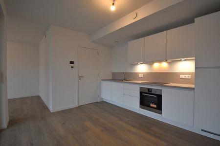 Appartement te huur - Foto 2