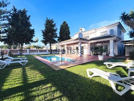 Alquiler de casa o chalet independiente en Costabella - Photo 3