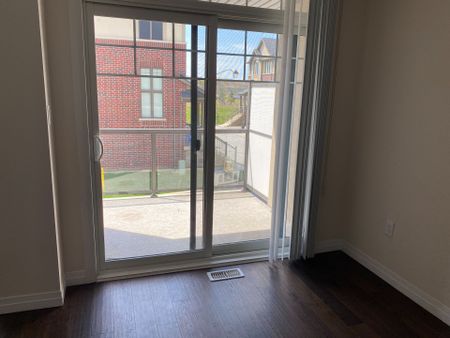 For Lease - 4 Workman Lane, Hamilton, Ontario - Photo 4